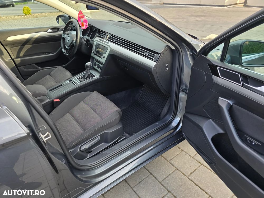 Volkswagen Passat 2.0 TDI DSG Comfortline - 7