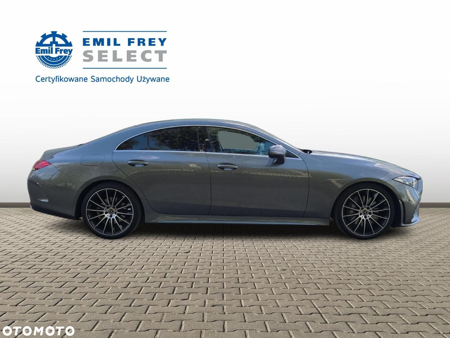 Mercedes-Benz CLS - 6