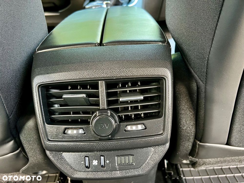 Peugeot 5008 1.5 BlueHDI Allure S&S - 22