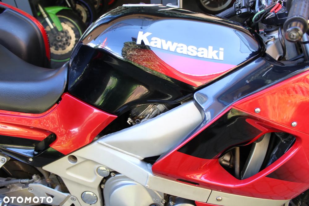 Kawasaki ZZR - 13