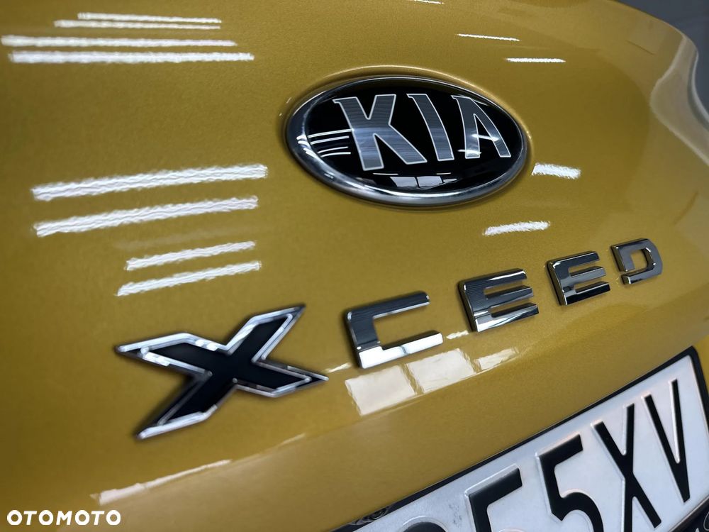 Kia XCeed 1.6 T-GDI L Business Line DCT - 12