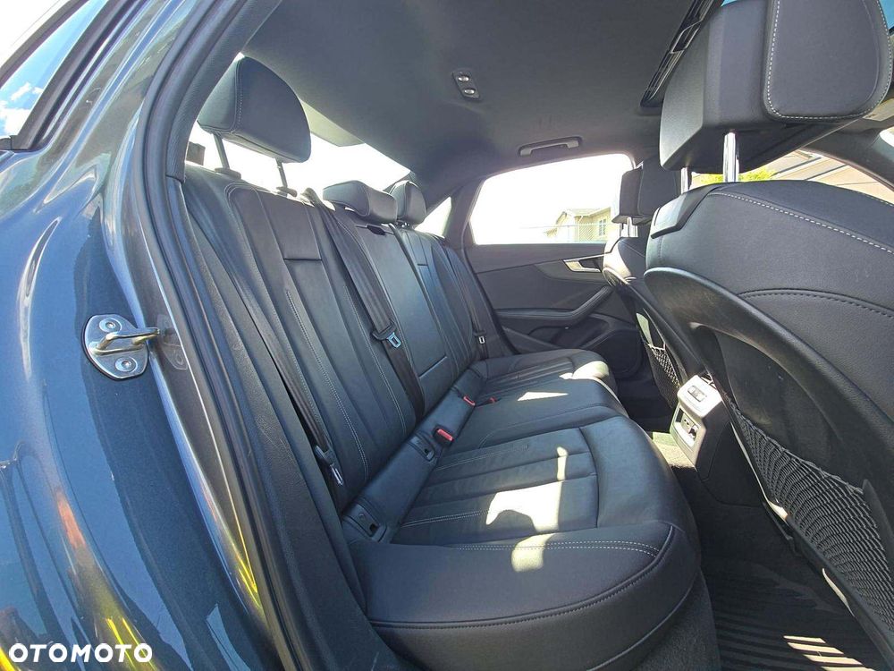Audi A4 Limousine 45 TFSI quattro S tronic S line - 8