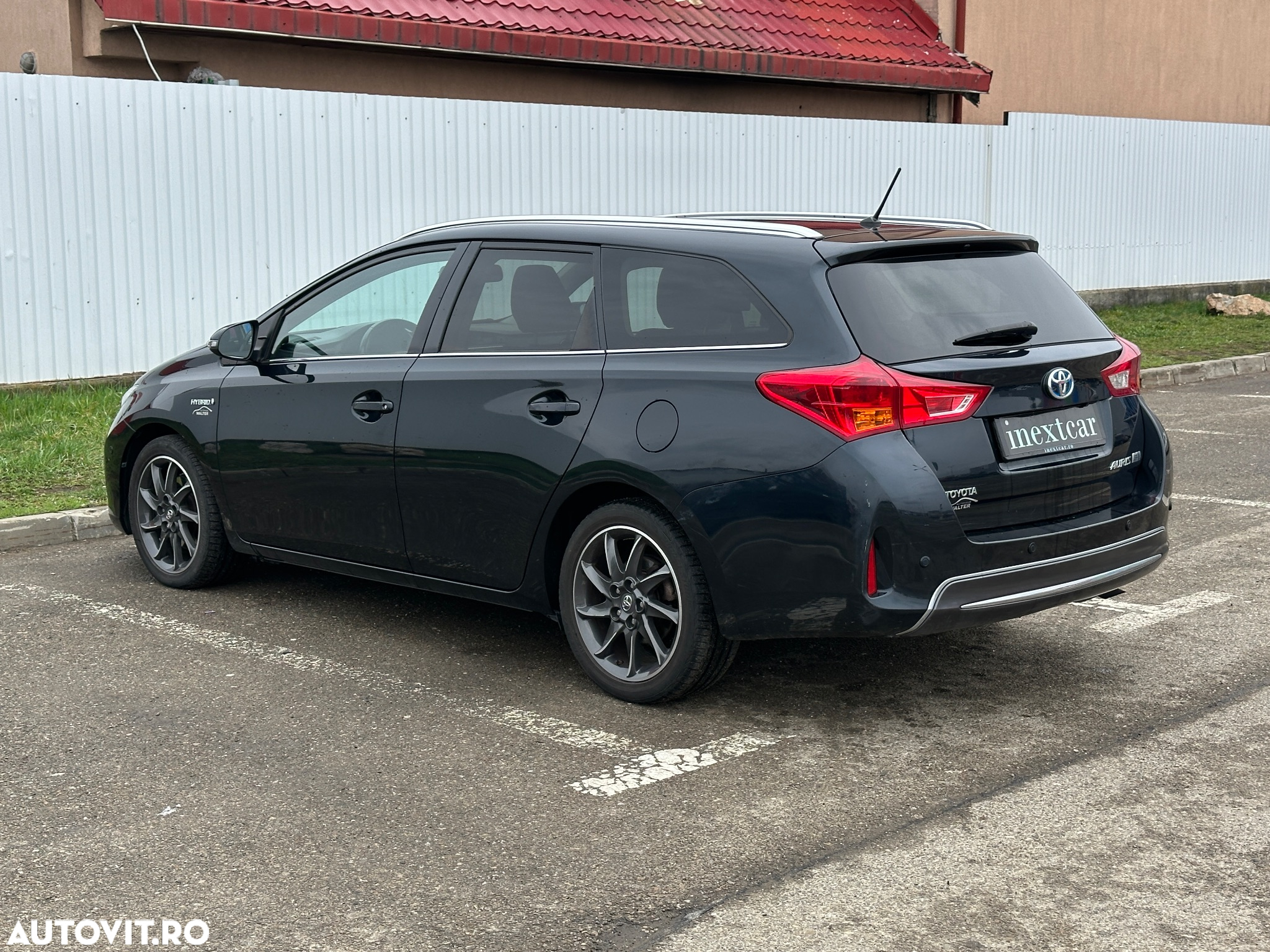 Toyota Auris 1.8 VVT-i Hybrid Automatik Touring Sports Executive - 6