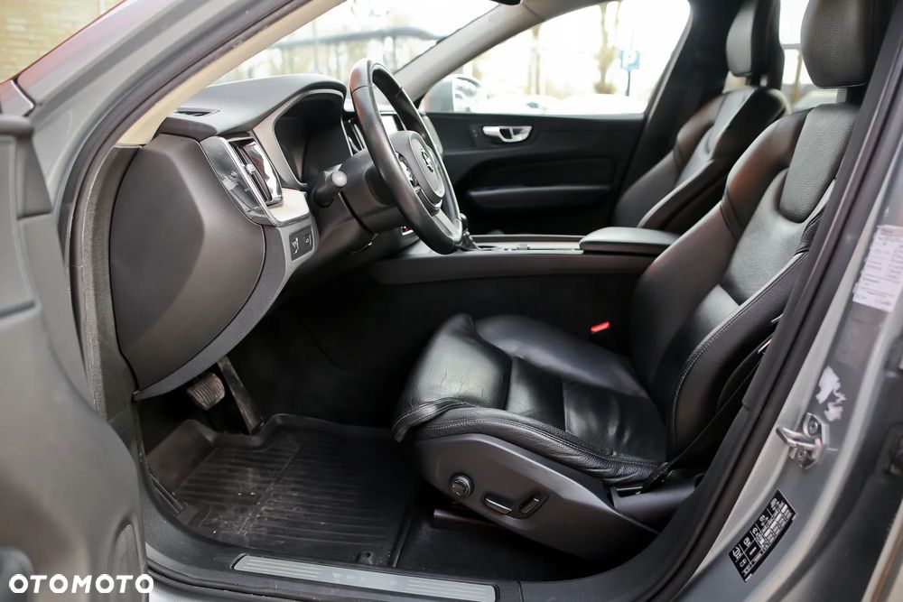 Volvo XC 60 D4 AWD Geartronic Inscription - 19
