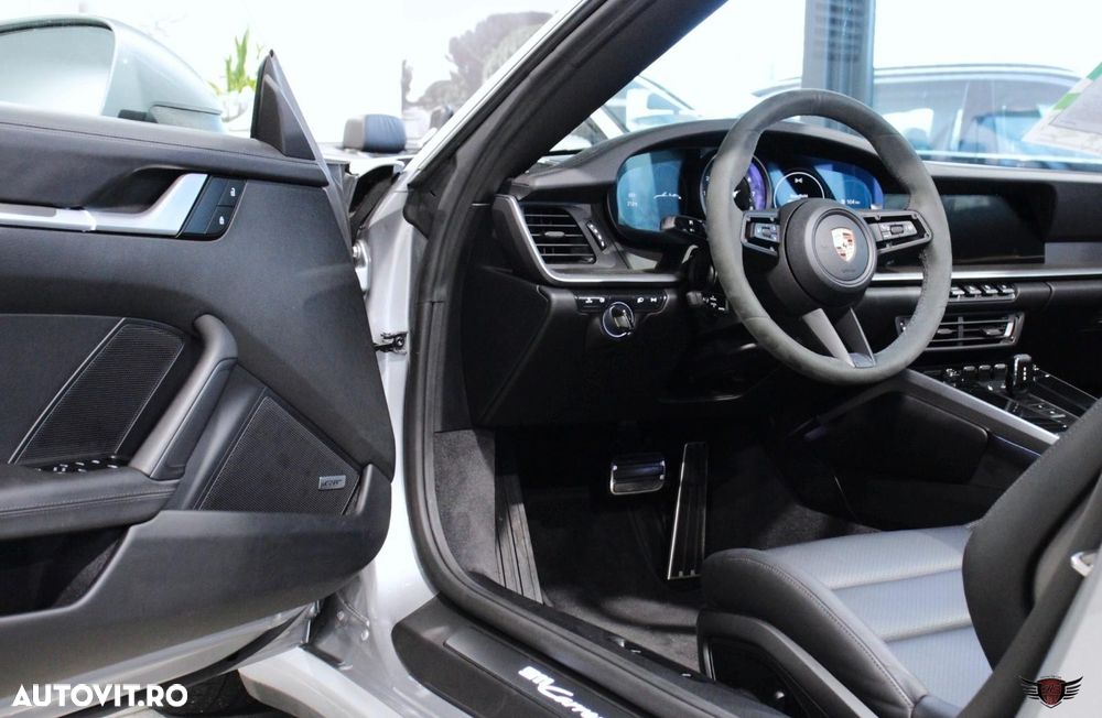 Porsche 911 Carrera S PDK - 10