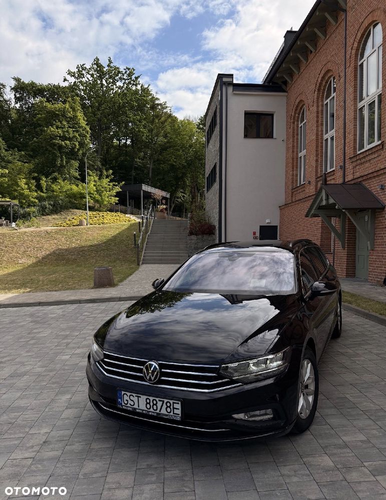 Volkswagen Passat 2.0 TDI EVO Business DSG - 2