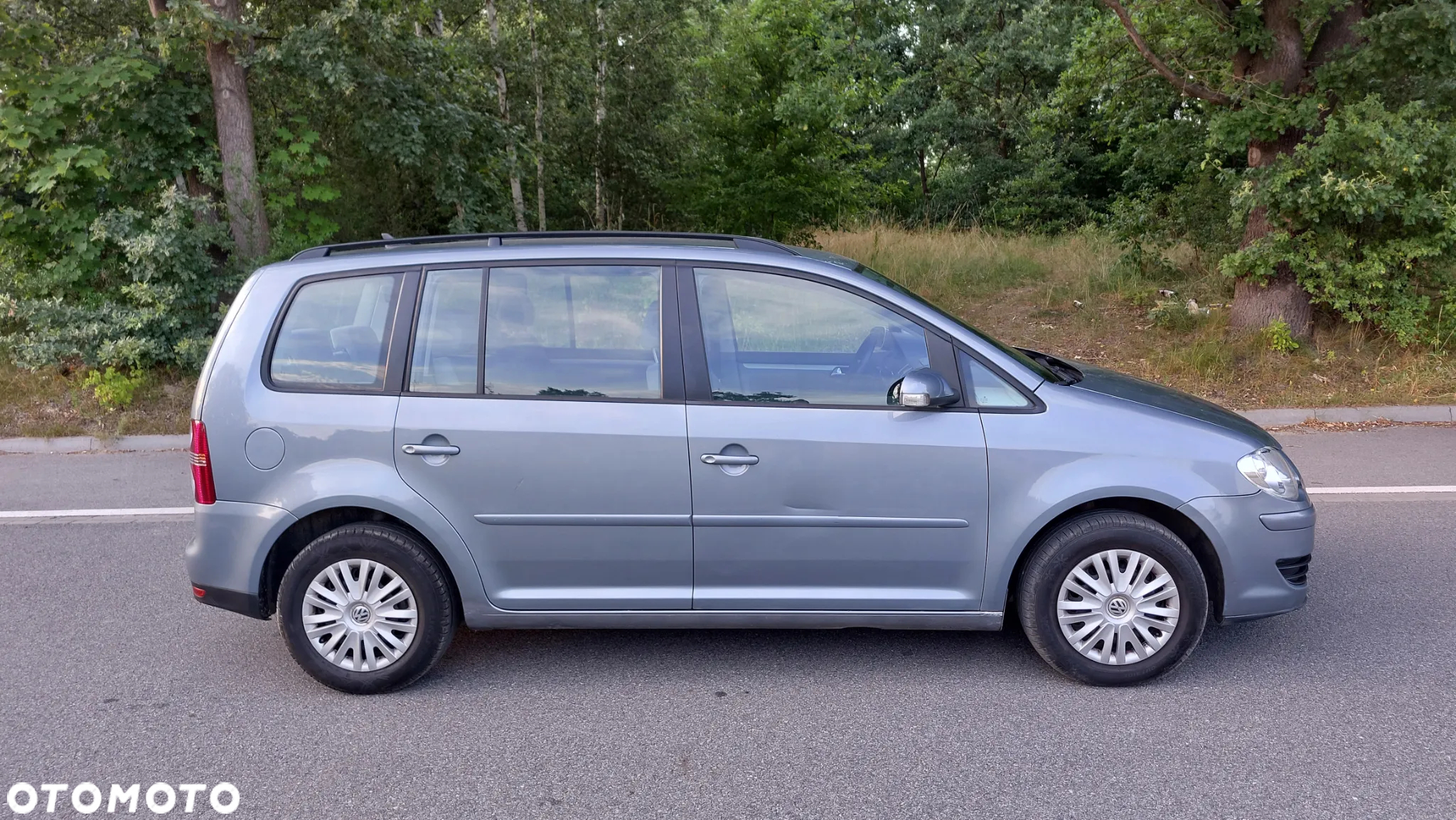 Volkswagen Touran - 3