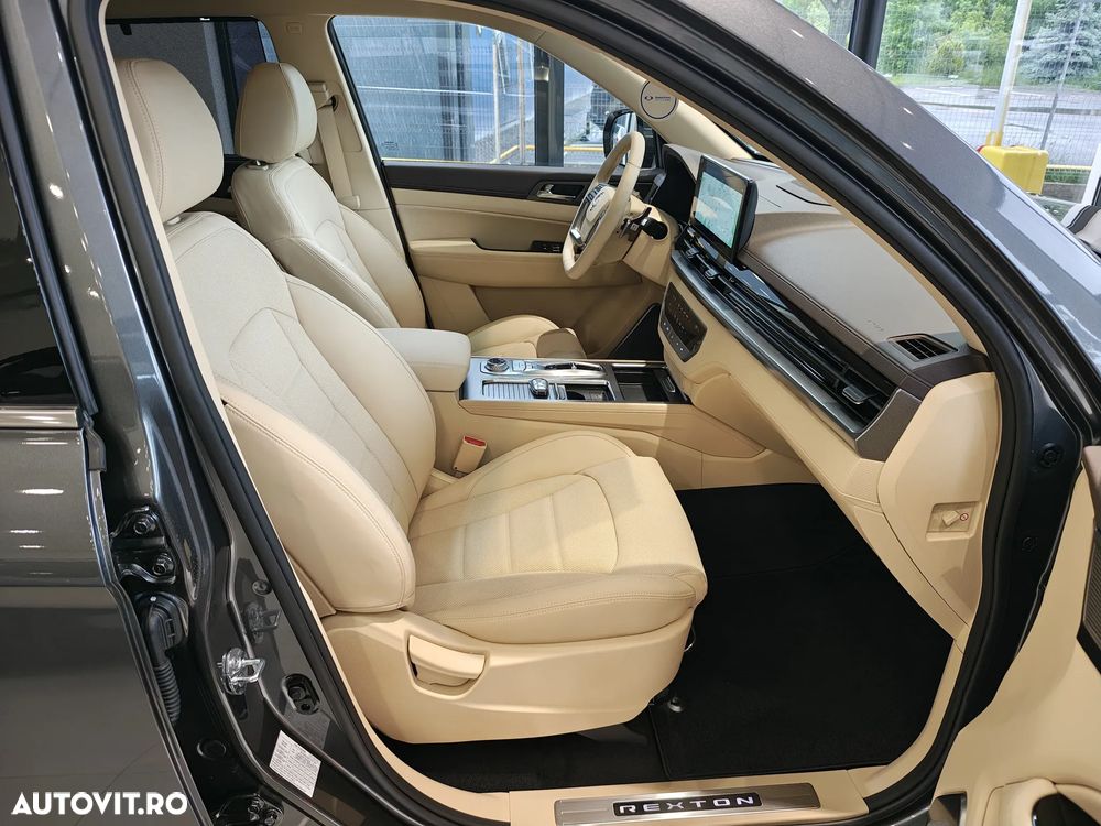 KGM Rexton - 23