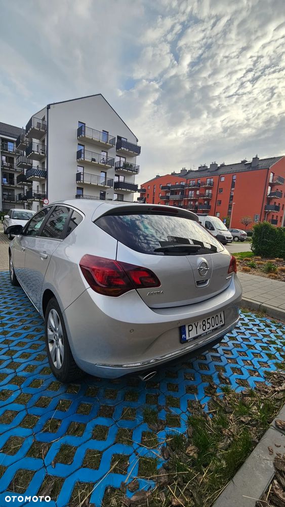 Opel Astra - 3