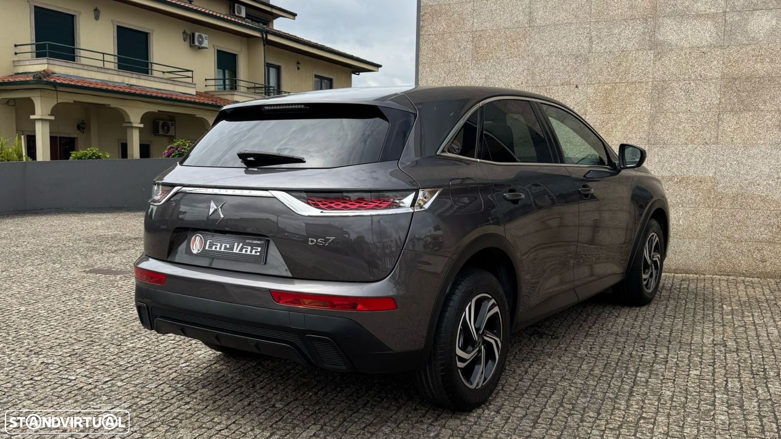 DS DS7 Crossback 1.5 BlueHDi Be Chic EAT8 - 8
