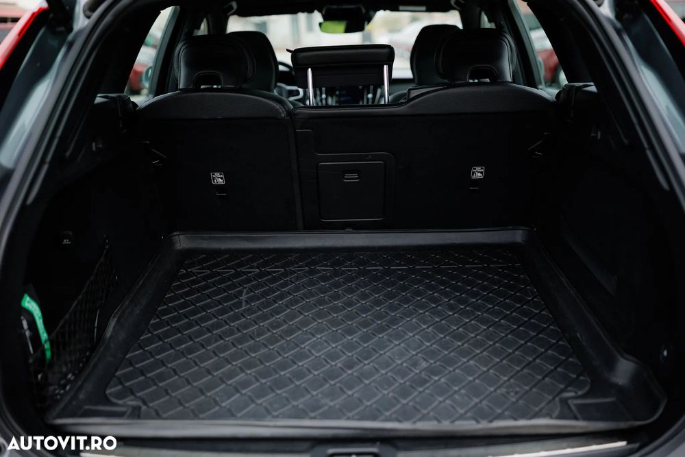 Volvo XC 60 B4 D AWD Geartronic Inscription - 8