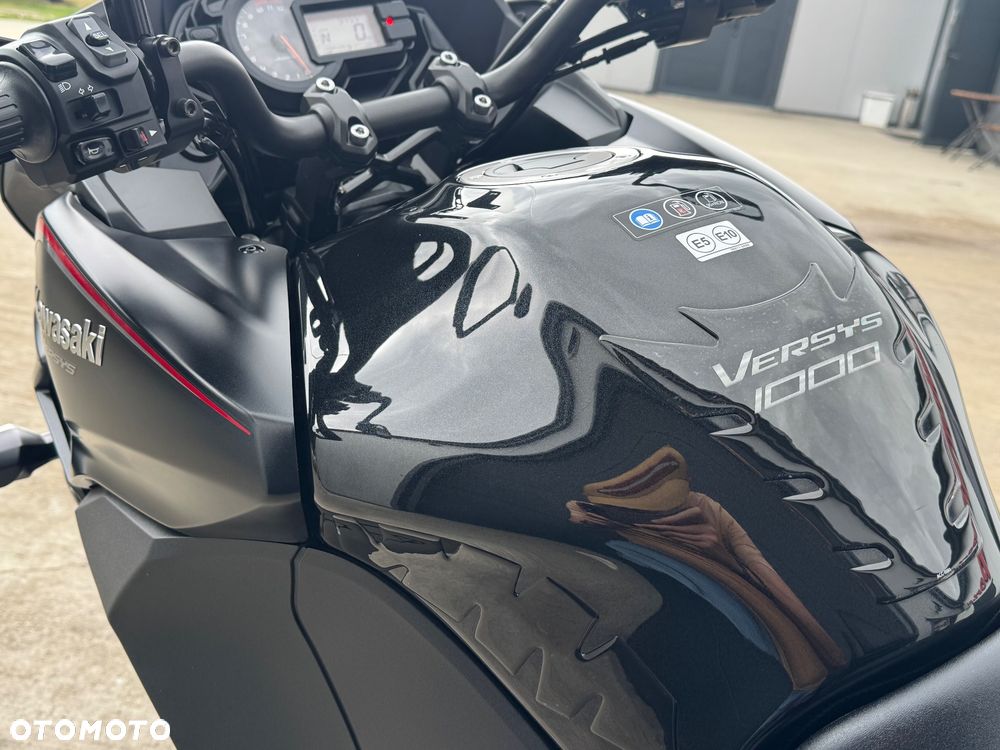 Kawasaki Versys 1000 - 14