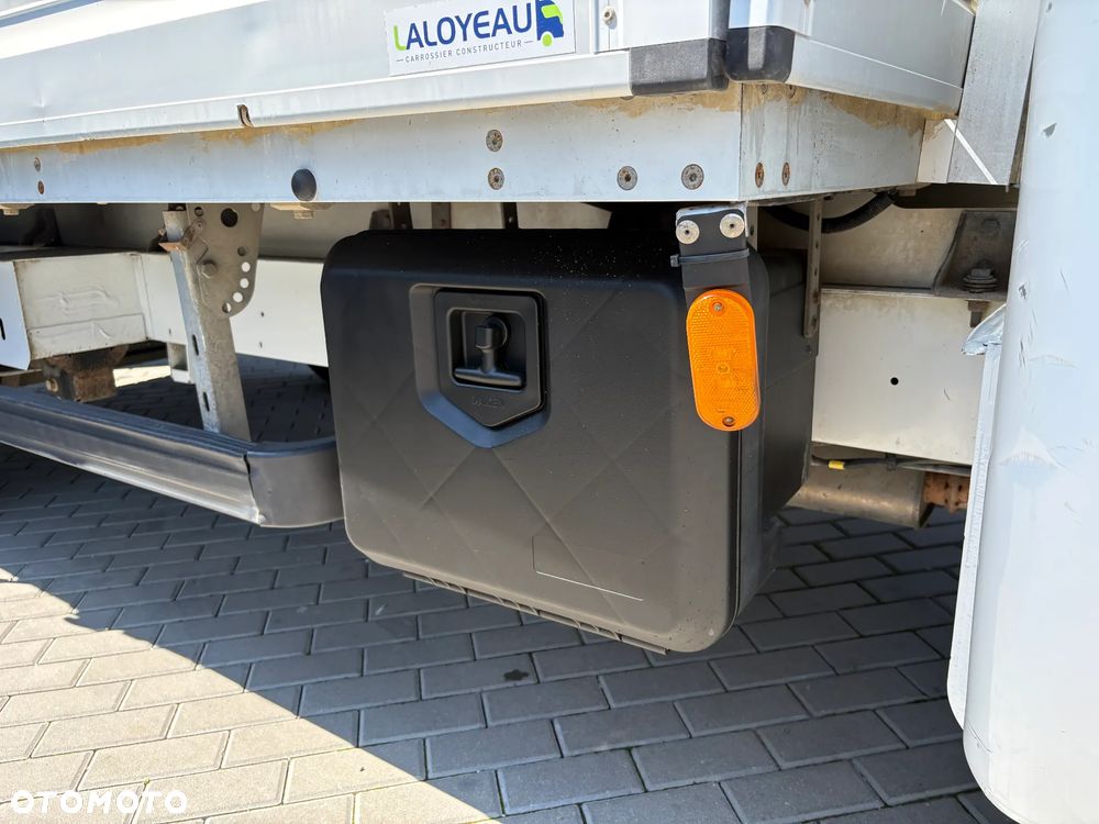 Renault Master - 13