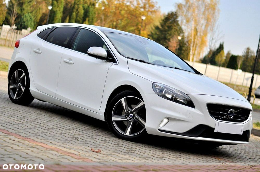 Volvo V40 D2 R-Design Summum - 9