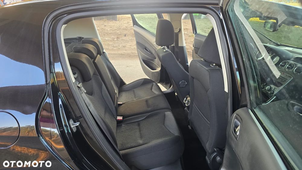 Peugeot 308 1.6 HDi Premium Plus - 24