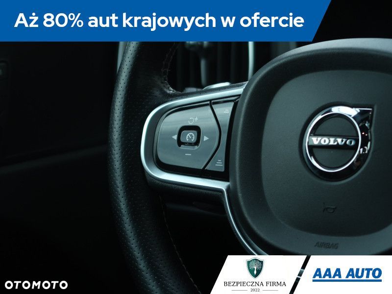 Volvo XC 60 - 21