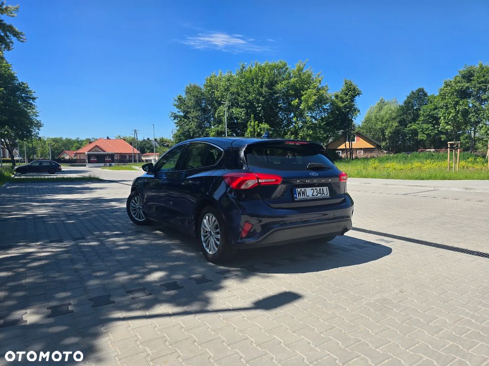 Ford Focus 1.5 EcoBoost Titanium Business - 5