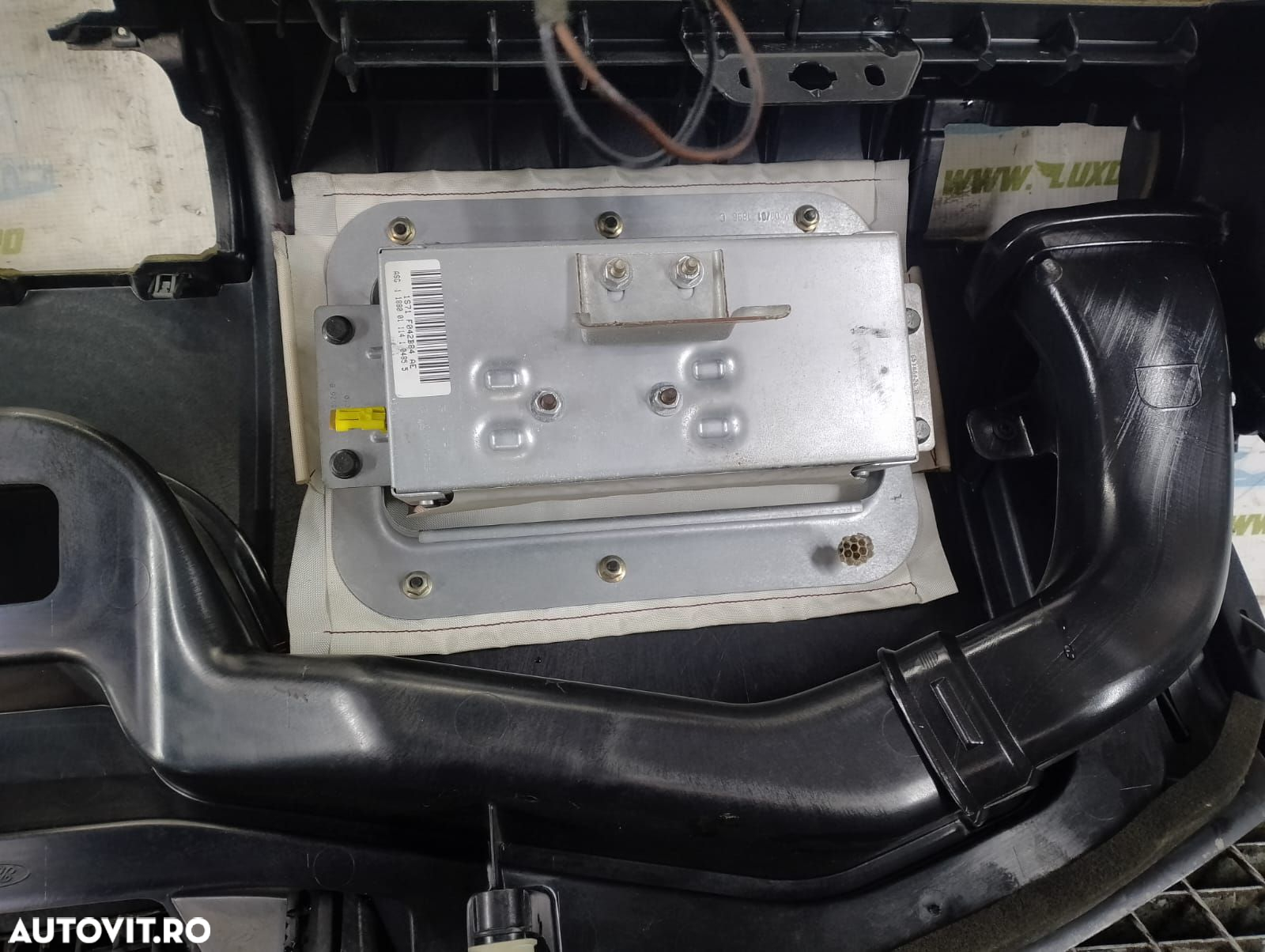 Plansa bord Ford Mondeo MK3 [2000 - 2003] 2.0 tddi d5ba - 3