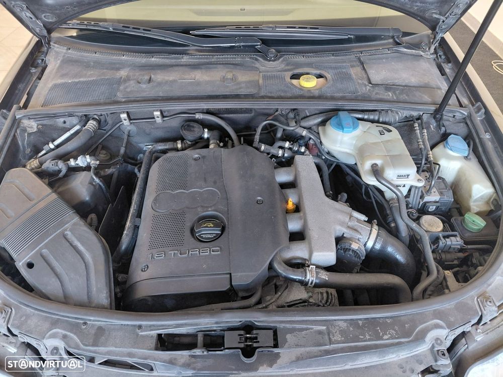 Audi A4 1.8 T Multitronic - 22