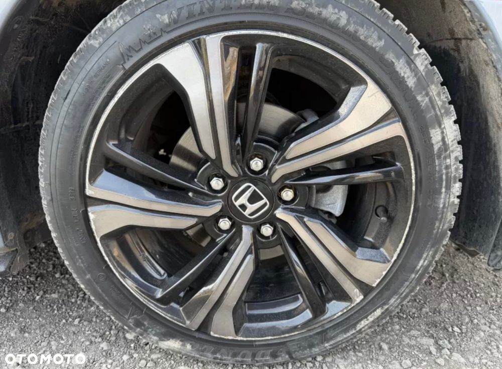 Honda Civic 1.5 i-VTEC Turbo CVT Sport - 17