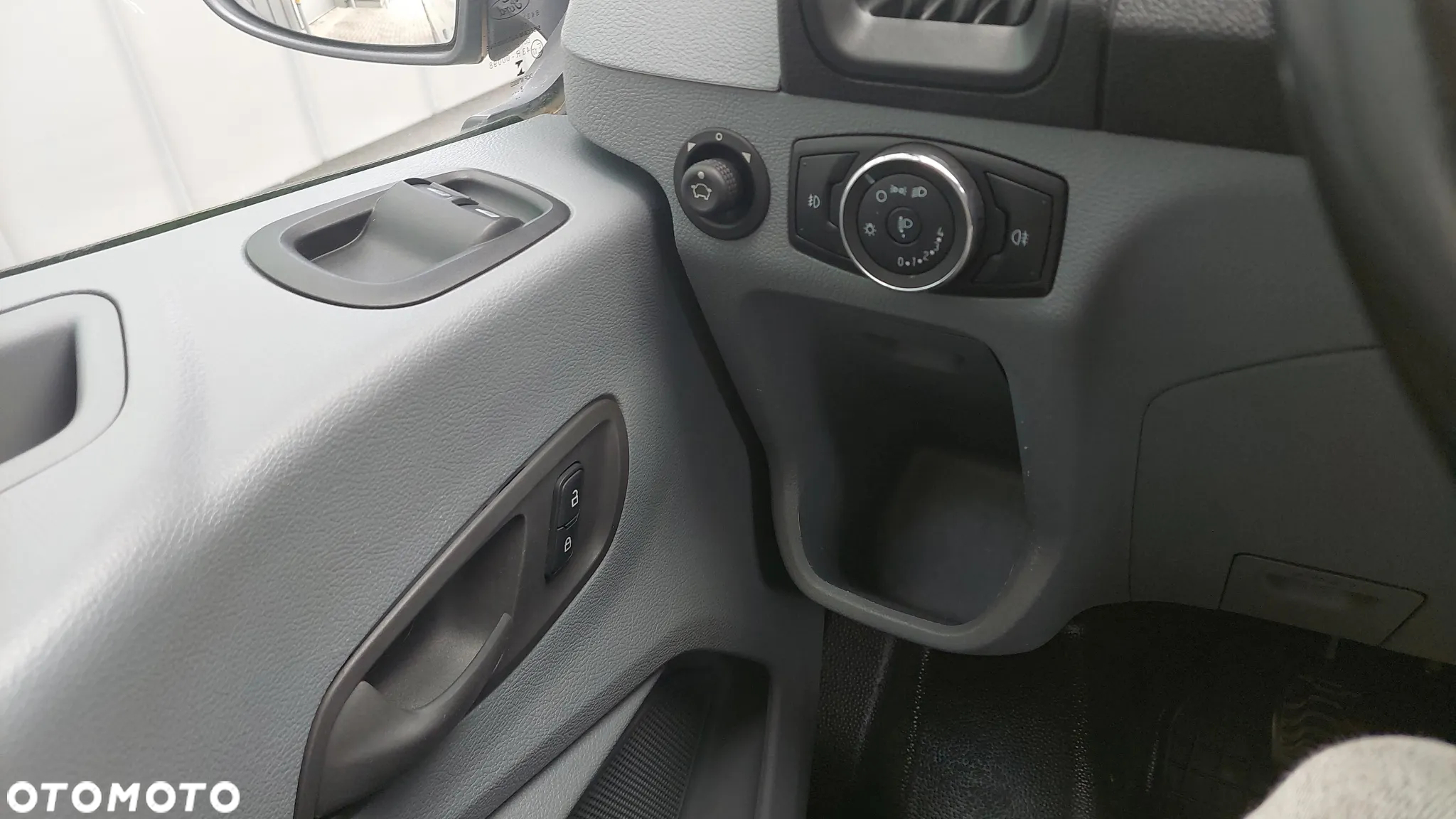 Ford Transit 350 L3H2 Trend - 37