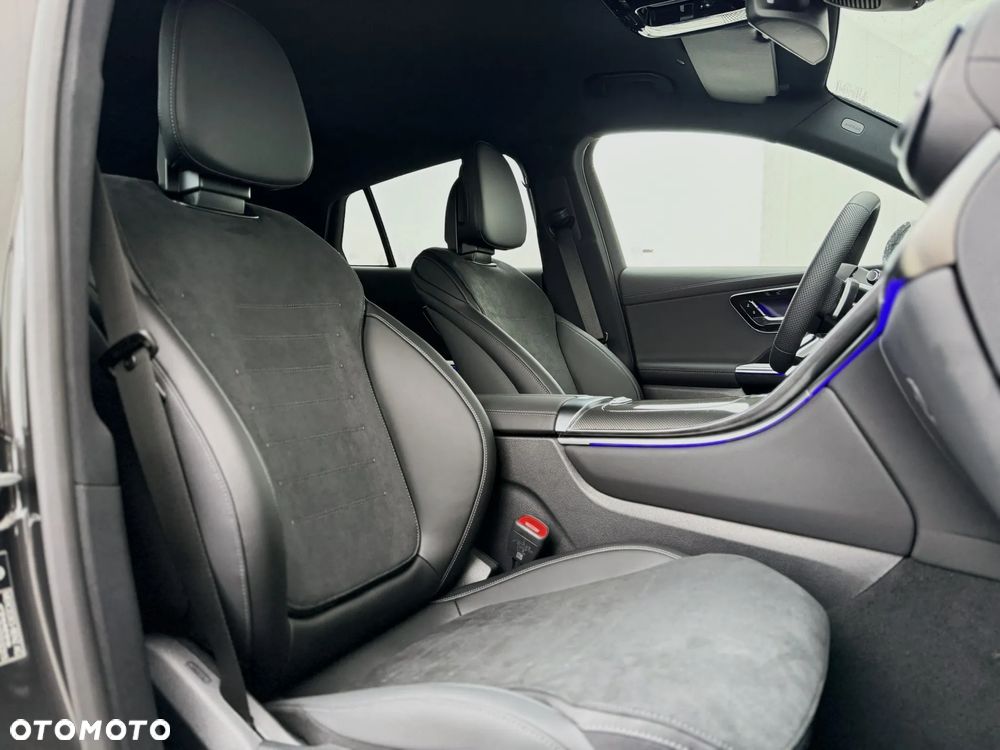 Mercedes-Benz GLC - 20