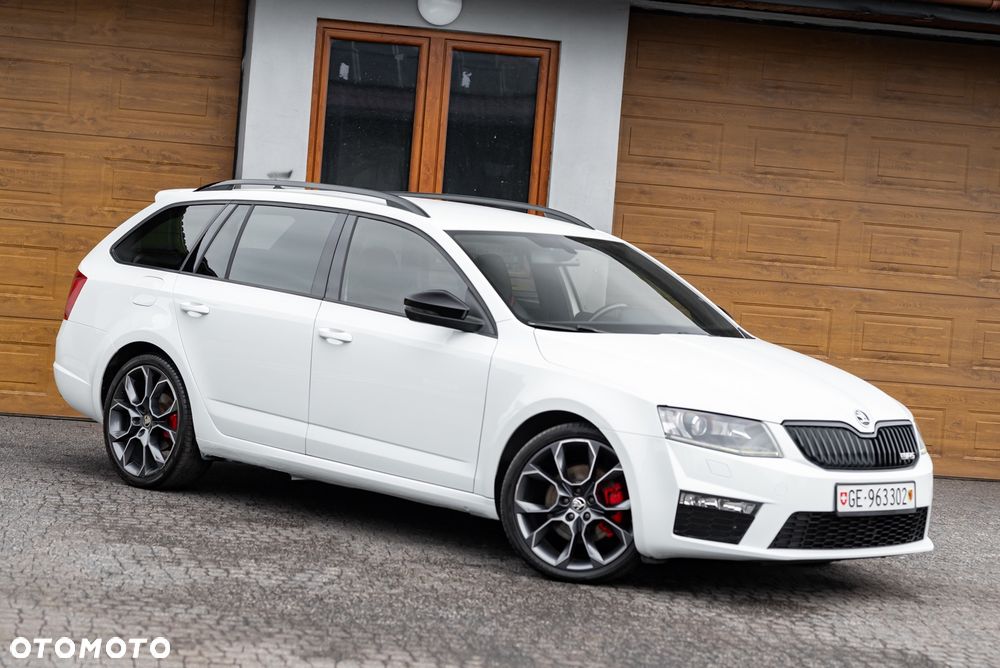Skoda Octavia 2.0 TDI 4x4 DSG RS - 6