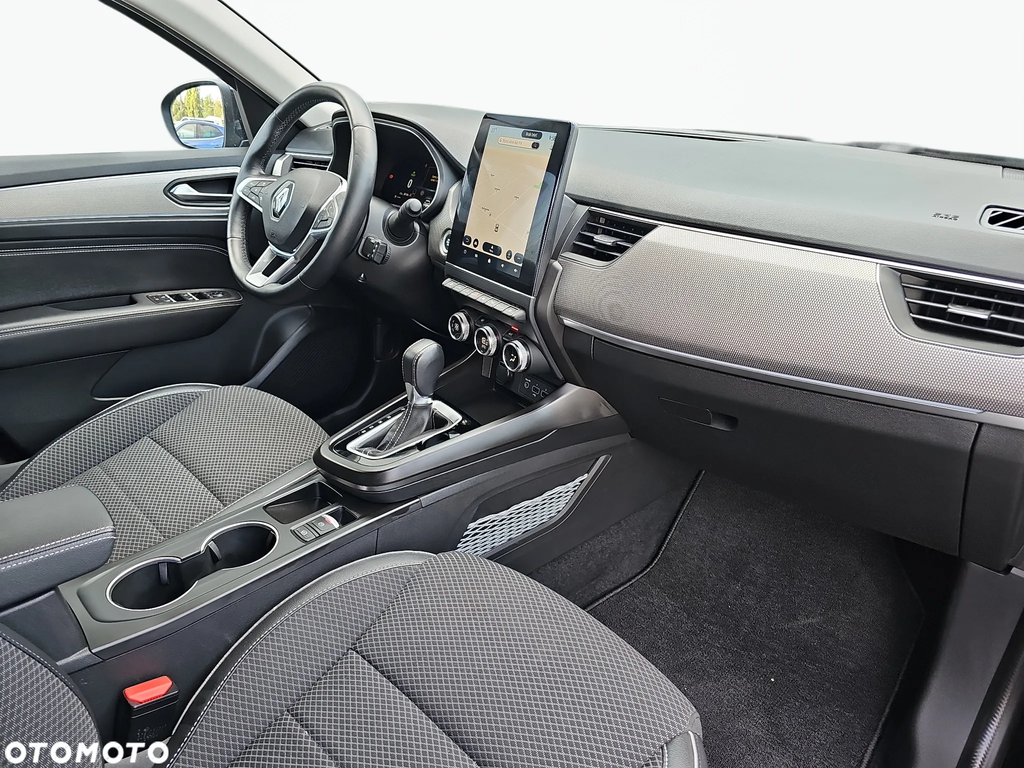 Renault Arkana 1.6 E-TECH Techno MMT - 27