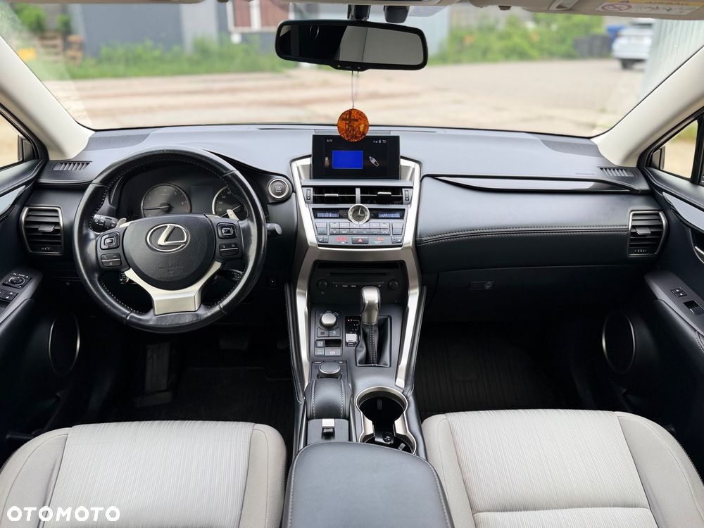 Lexus NX 200t Elegance 2WD - 16