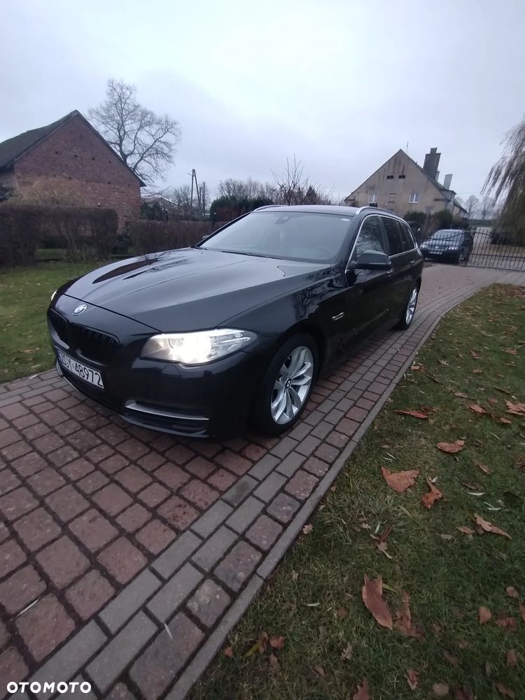 BMW Seria 5 530d Luxury Line - 12