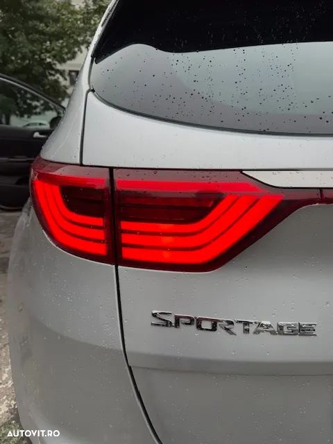 Kia Sportage 2.0 DSL HP 6AT 4x4 GT Line - 32