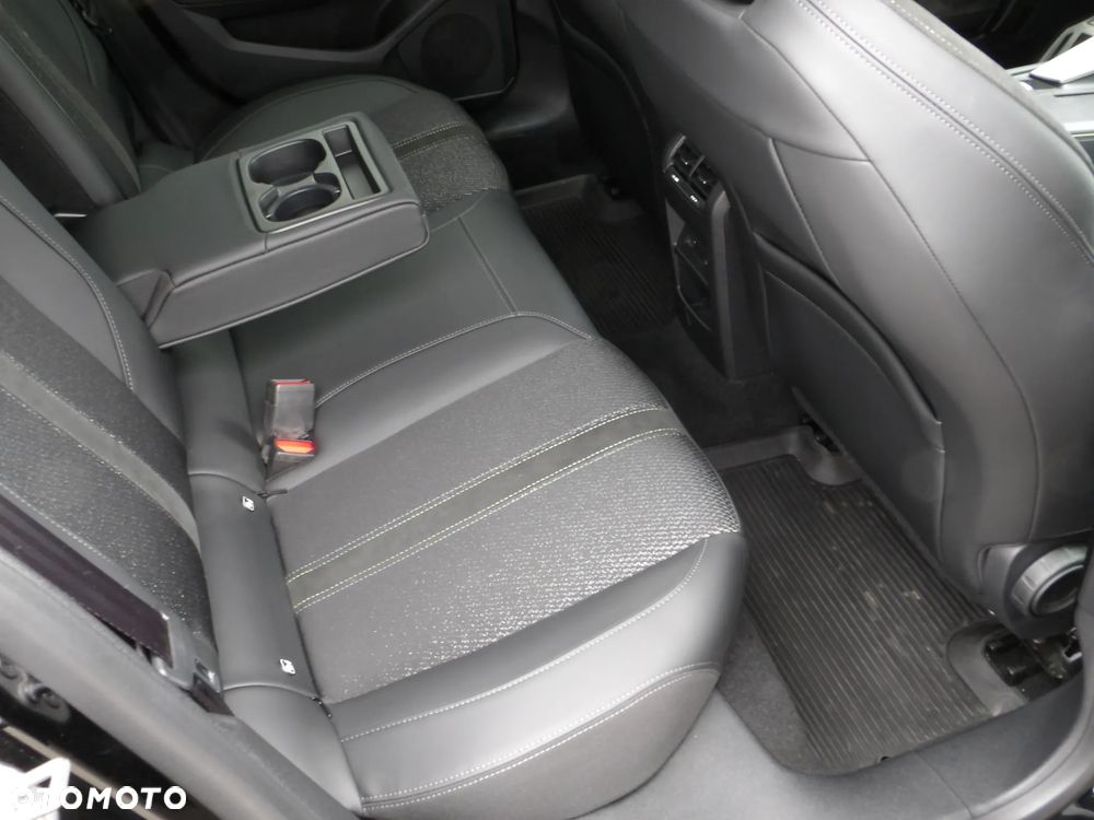 Peugeot 308 1.2 PureTech GT S&S EAT8 - 14