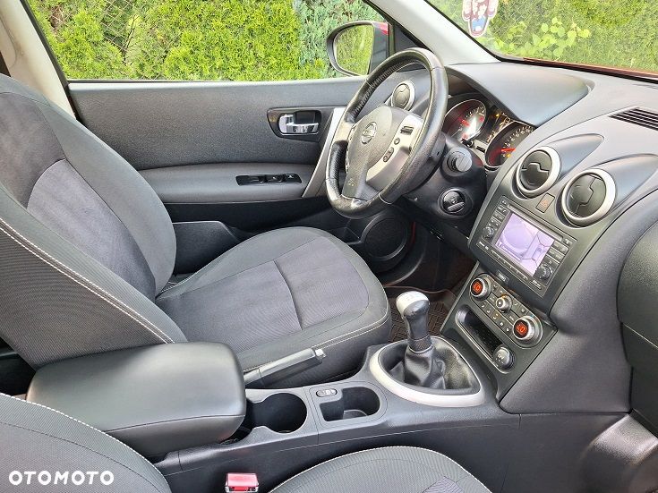 Nissan Qashqai 1.6 360 - 21