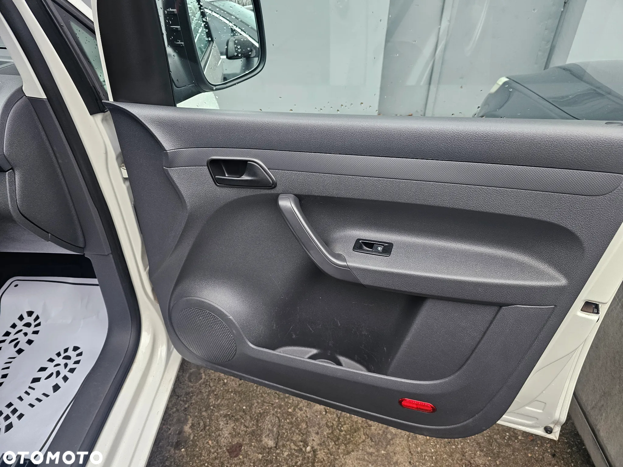 Volkswagen Caddy 1.6 TDI - 22