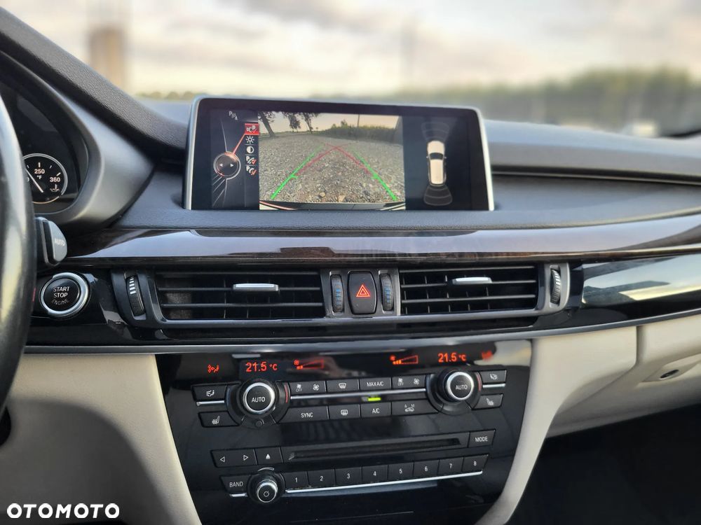 BMW X5 3.5i xDrive - 14