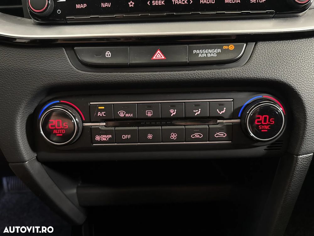 Kia XCeed - 19