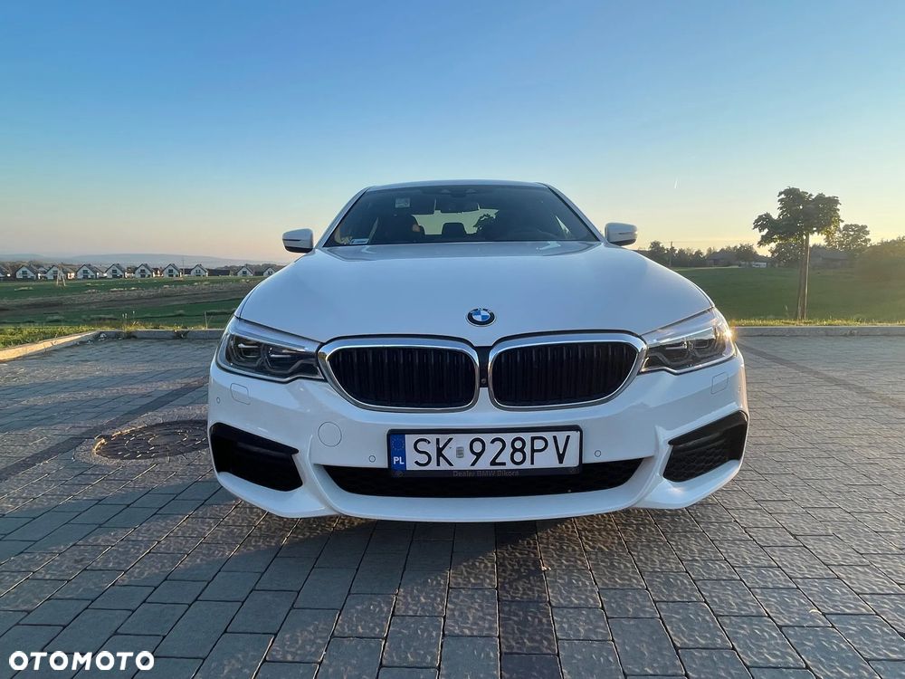 BMW Seria 5 530i M Sport sport - 2