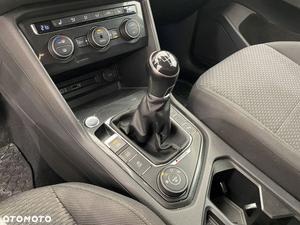 Volkswagen Tiguan Allspace - 19