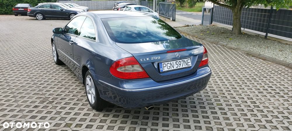 Mercedes-Benz CLK - 27