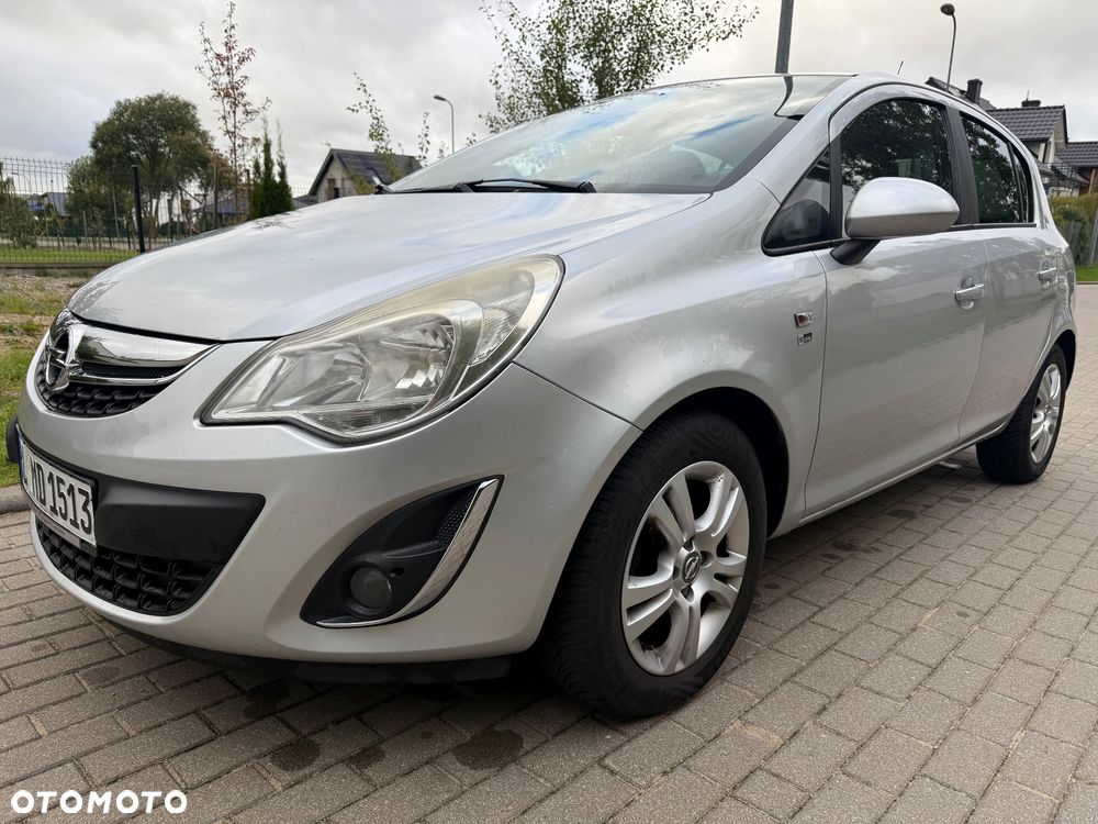Opel Corsa 1.4 16V EcoFLEX Start-Stop 150 Jahre - 9