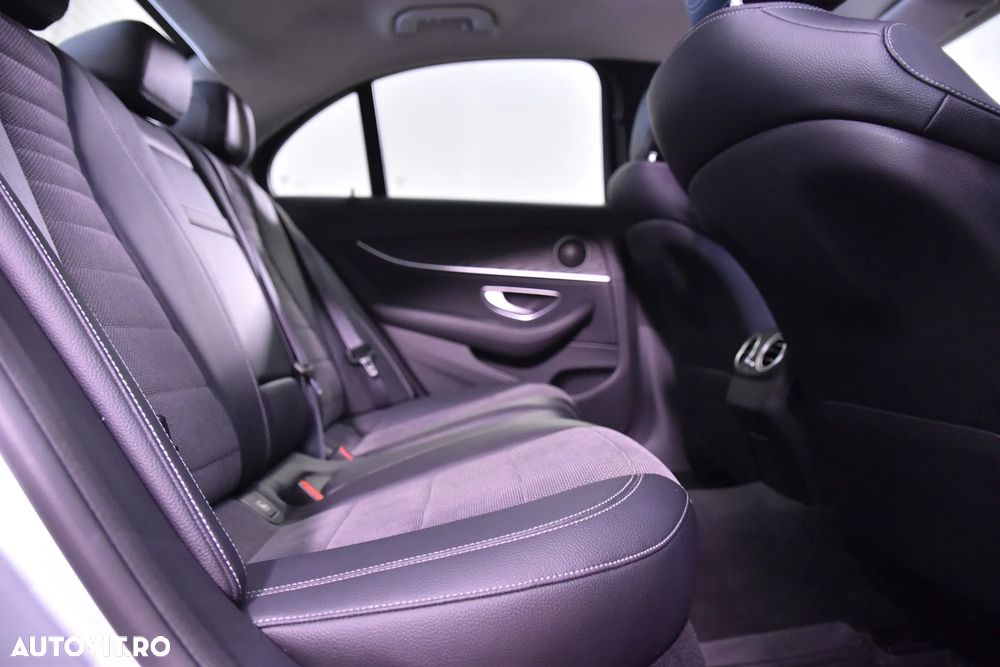 Mercedes-Benz E 200 d Aut. - 12