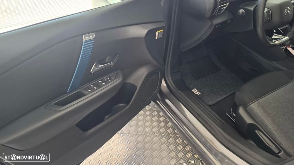 Citroën e-C4 50 kWh Feel - 32