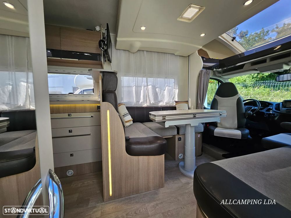 Chausson Flash Salão "Maxi Lounge+Cama de Casal Elétrica - 51