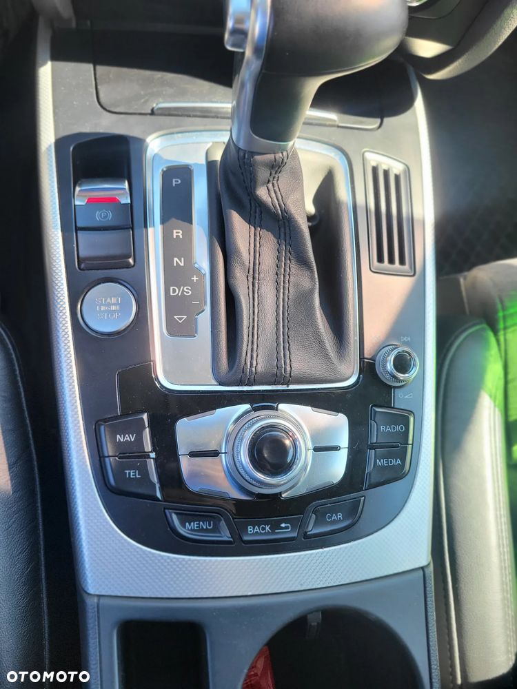 Audi A4 Avant - 16