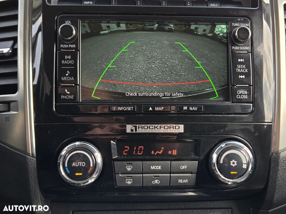 Mitsubishi Pajero 3.2 DI-D Instyle - 18