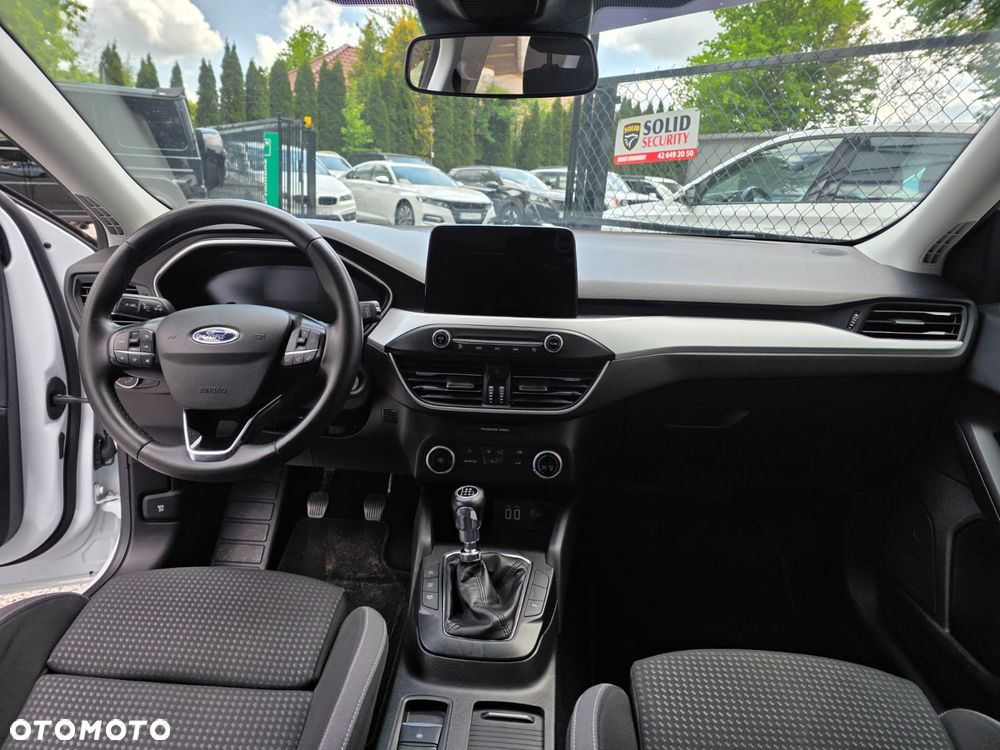 Ford Focus 1.0 EcoBoost Trend Edition Business - 13