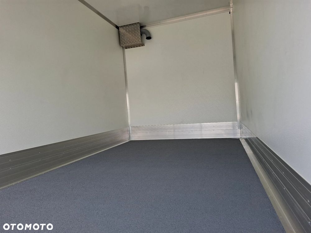 Toyota Proace Max - 18