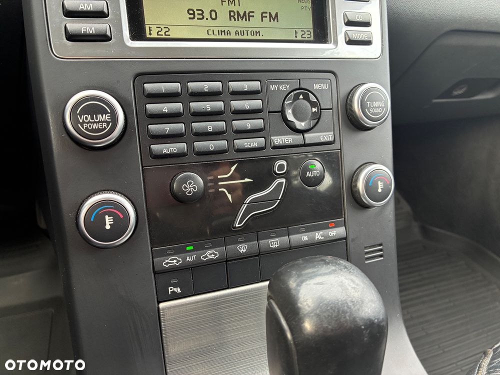 Volvo S80 2.4D Kinetic - 19