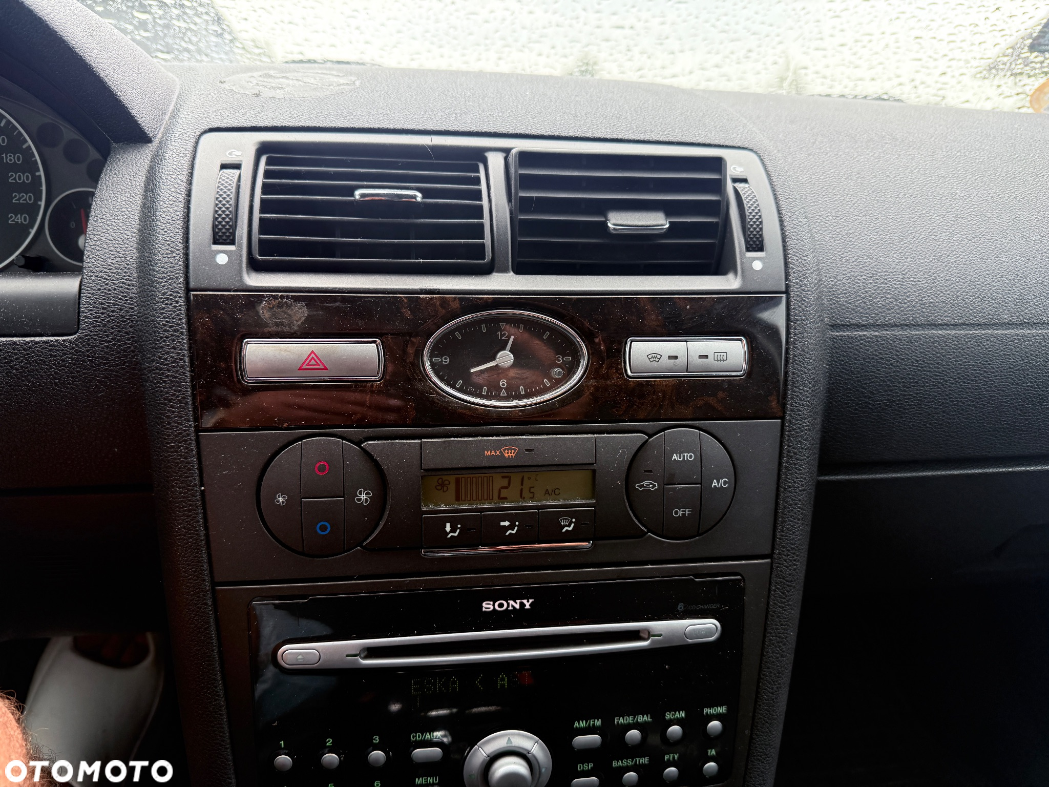 Ford Mondeo 2.0 TDCi Platinium X - 16