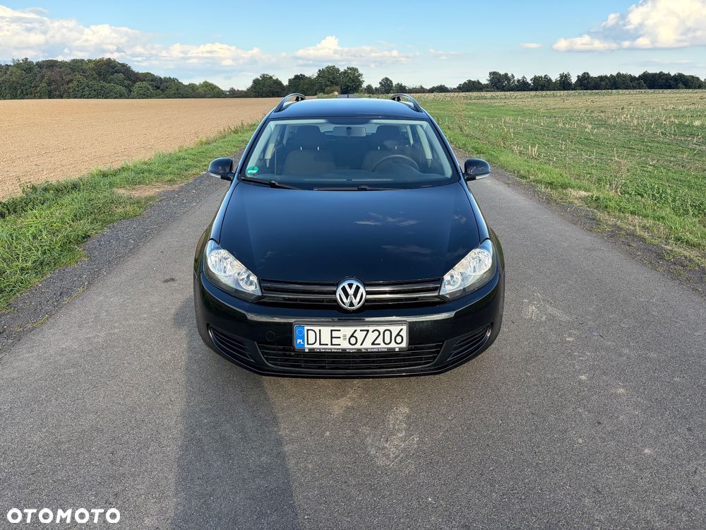 Volkswagen Golf - 2
